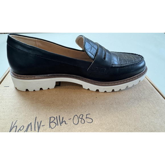 Journee Collection Kenly Shoes Womens Size 8.5 Black Loafers Croc Embossed Sole - Picture 8 of 12
